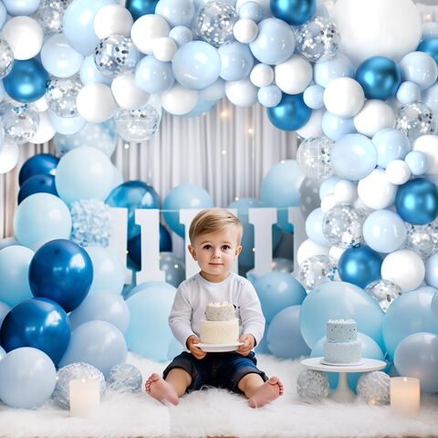 Blauer Ballonbogen Kit, 135 Stück Metallic Blaue Weiße Ballons für Baby Shower Junge Geburtstag Baby Hai Ozean Meer Party Junggesellinnenabschied