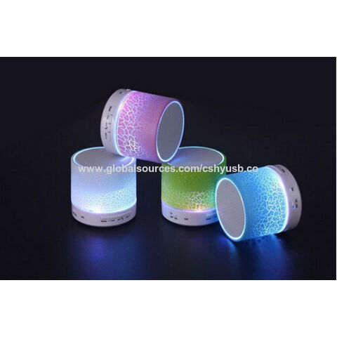 Günstiger OEM Hot Wireless Bluetooth Musiklautsprecher mit LED-Licht, neues Modell A9