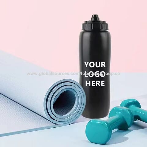 Heißer Verkauf 32oz Squeeze Flasche Outdoor tragbarer Wasserkocher Großraum Wasserkocher Sportwasserflaschen können mit Logos angepasst werden