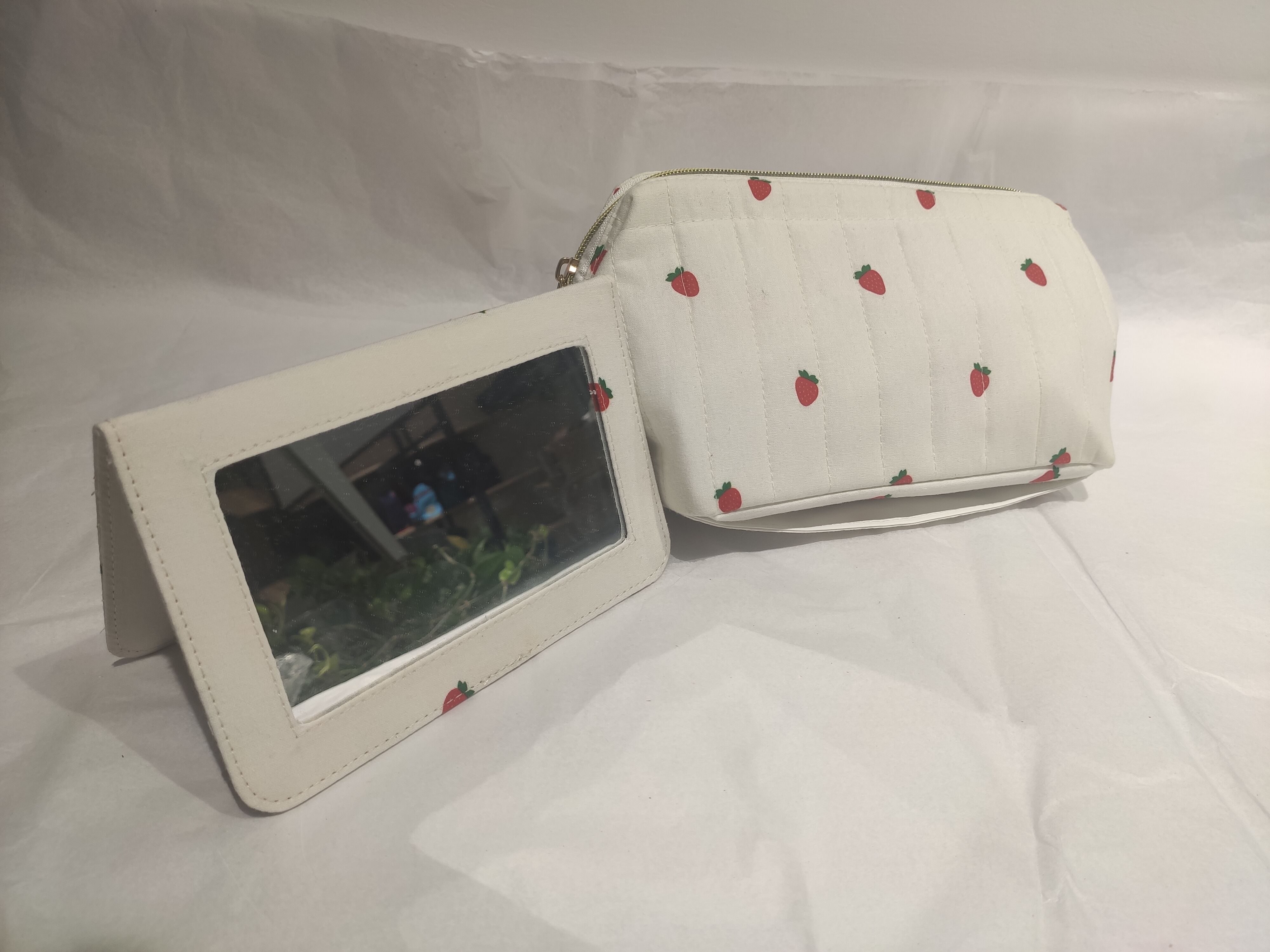 Buy China Wholesale Factory Customize,strawberry Waterproof Cotton