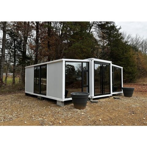 2024 Easy installation homestay container house cheap modern building tiny house made in China