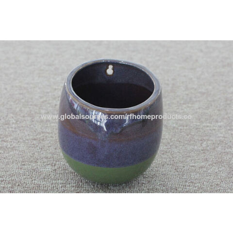 Vaso de Cerâmica com Orifício para Pendurar, Vários Designs Disponíveis, Pedidos Pequenos Aceitos, OEM é Bem-Vindo