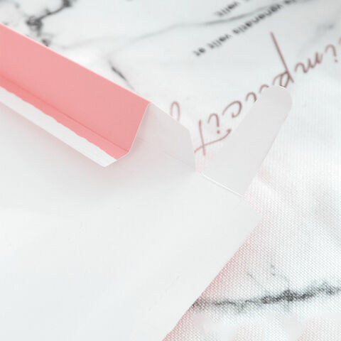 Boîte cadeau carrée en plastique transparent PVC avec design personnalisé pour emballage de gâteaux de mariage et d'anniversaire avec soie