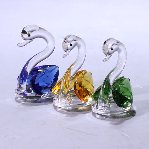 Nueva figura artesanal de cisnes de cristal de moda