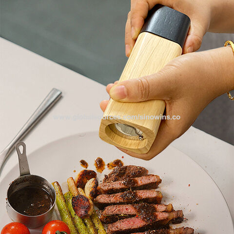 Neue Produkte Verstellbare manuelle Pfeffermühle und Salzmühle aus Holz für Küche und Gastronomie