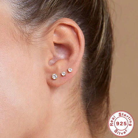 SISSLIA Boucles d'oreilles Puces avec Zircone Cubique et Fermoir Plat en Argent Sterling 925 Massif Plaqué Or 14K pour Femmes, Boucles d'Oreilles pour Cartilage