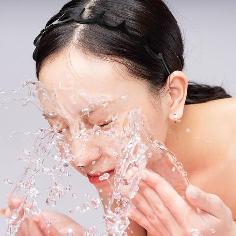 Ensemble de 4 pièces comprenant un serre-tête dentelé, un serre-tête en plastique ondulé, un serre-tête de maquillage, idéal pour l'exercice quotidien et le fitness.