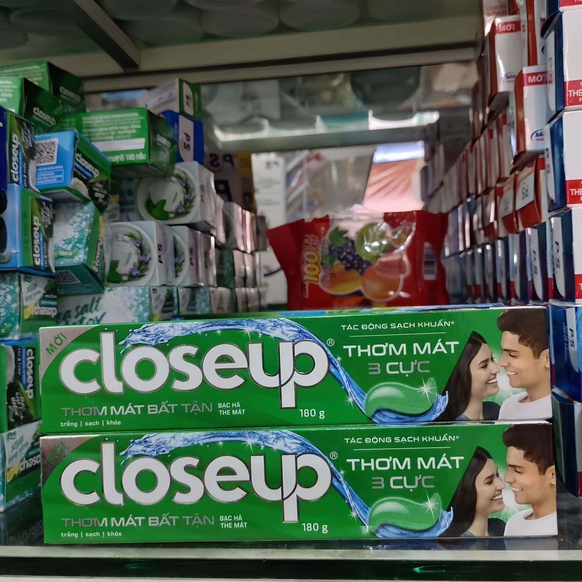 Vietnamese Original Closeup Toothpaste Green Mint Fragrance 160g Clean ...