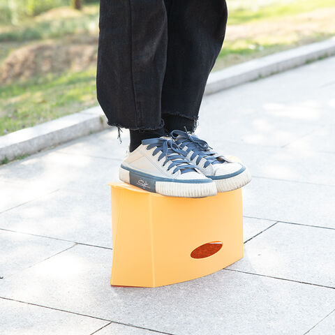 7 Inch Lightweight Not Take up Space Simple Household Thickened Portable Outdoor Stool Plastic