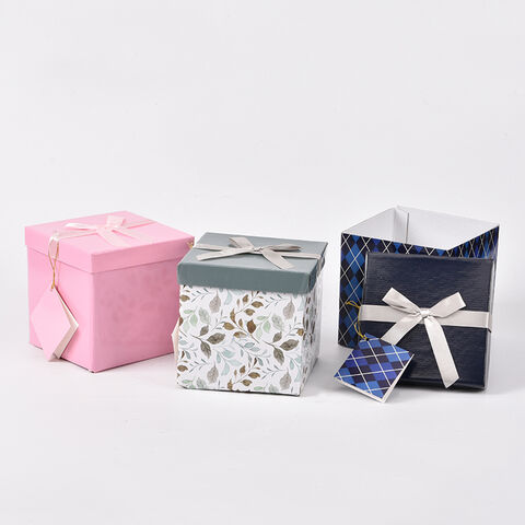 Boîte cadeau de luxe personnalisée en papier, boîte carrée en carton fantaisie avec ruban et étiquette, boîte d'emballage cadeau en gros avec couvercle