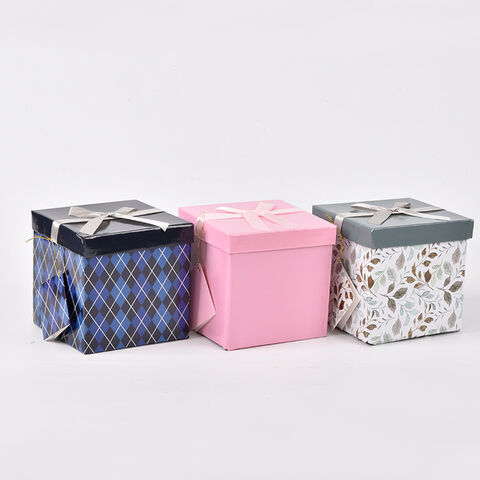 Boîte cadeau de luxe personnalisée en papier, boîte carrée en carton fantaisie avec ruban et étiquette, boîte d'emballage cadeau en gros avec couvercle