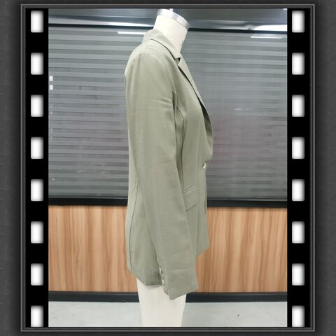 OEM Großhandel Damen Baumwoll-Twill Webmantel mit Reverskragen und Pattentaschen