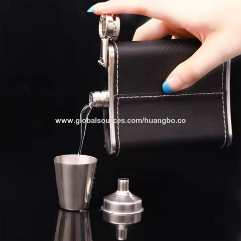 Conjunto de Presente de Cantil de Aço Inoxidável para Whisky em Estoque Para Bebidas Alcoólicas Ao Ar Livre À Prova de Vazamentos Logotipo Personalizado Cantil de Aço Inoxidável 304