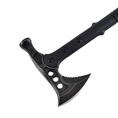 Machado Multifuncional com Lâmina de Aço Inoxidável com Óxido Preto e Cabo Antideslizante. Comprimento de 29 cm.