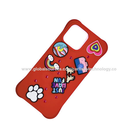Funda de Teléfono de Silicona Suave con Agujeros y Adornos 3D de C-rocs, Accesorios Móviles para iPhone 16 Pro Max