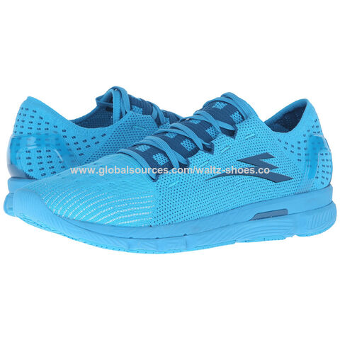 Sepatu Sneaker Olahraga Cloudfoam Wanita, Bagian atas tekstil lembut dan elastis nyaman, sol dalam memory foam untuk kenyamanan instan.