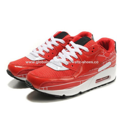 Sepatu Sneaker Olahraga Cloudfoam Wanita, Bagian atas tekstil lembut dan elastis nyaman, sol dalam memory foam untuk kenyamanan instan.