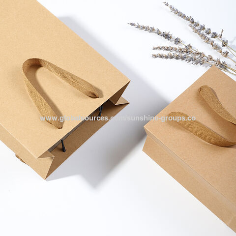 Sac en papier Kraft pour cadeaux, emballage de Noël, sac pour vêtements, logo d'impression personnalisé pour entreprises