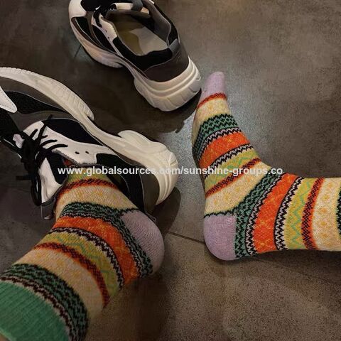 Calcetines de invierno para mujer, calcetines de tubo medio, calcetines de lana gruesos, tendencia retro, calcetines largos para hombre, calcetines con diseño de tótem.
