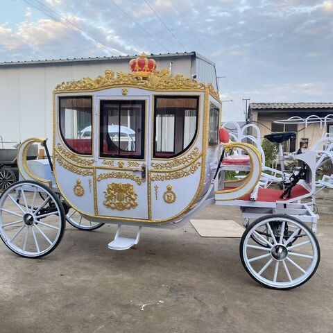 Calèche Royale de Mariage Style Européen - Fabricant de Calèches de Luxe pour Événements