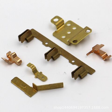 Direct Usine : Ferrures, Lames de Contact, Lames en Bronze Phosphoreux, Douilles à Lame, Dissipateurs Thermiques, Pièces d'Emboutissage