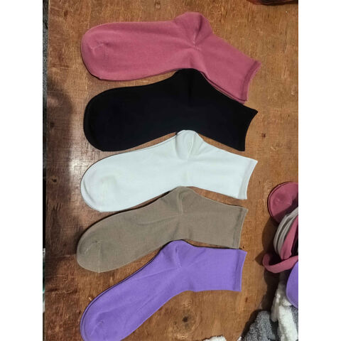 Unisex Socken in einfarbig für Herbst und Winter