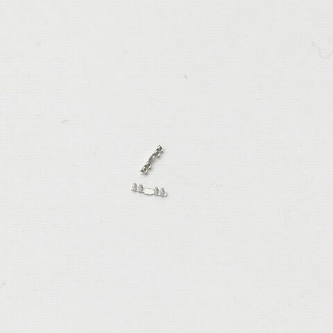 Hersteller von HF-EMI-Abschirmungen, Gehäusen, Klemmen und Clips aus Edelstahl für Leiterplatten, SMD und SMT
