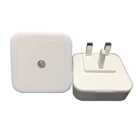 LED Night Light,Super Smart Dusk to Dawn Sensor Suitable for Bedroom Bathroom Toilet Stairs Kitchen