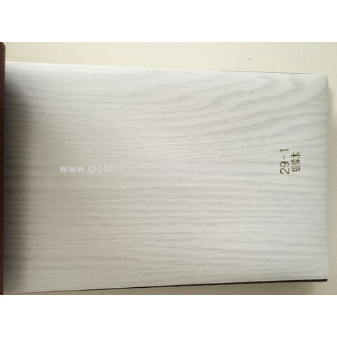 Fornecimento direto da fábrica, alta qualidade, baixo preço, portas de plástico pintadas, folha de porta moldada em MDF, folheado de madeira de PVC para pintura.