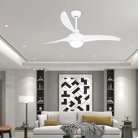 Ventilateur de plafond moderne 52" à 3 pales avec moteur DC, lumière LED et télécommande pour maison, chambre et salon