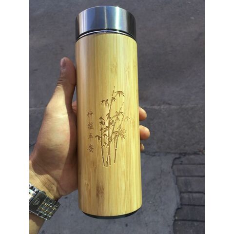 Garrafa térmica a vácuo de parede dupla em bambu e aço inoxidável