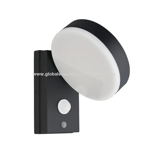Lampe murale de sécurité LED à énergie solaire rotative pour jardin et extérieur, avec capteur, nouveau design OEM en gros