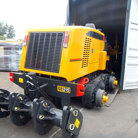 TOP-MARKE 215 PS Motorgrader GR2153 mit Frontplanierschild und Heckaufreißer