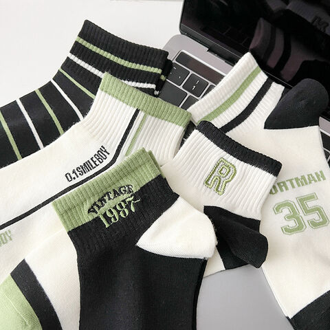 Customized design Spring Soft Outdoor Fashion Adult Knitted Designer Sports Socks