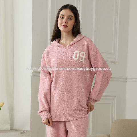 Pijamas para parejas de forro polar: Ropa de estar en casa para parejas disponible en estilos de jersey y cárdigan. Múltiples colores para elegir. Conjunto de felpa.