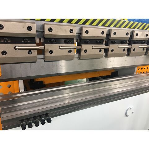 300 Tonnen 6000mm E21 CNC Hydraulische Abkantpresse Blechbiegemaschine