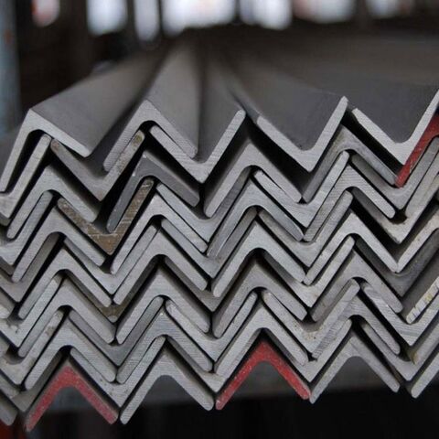 Barra de ángulo de acero dulce Q235B de bajo precio y entrega rápida, sección de ángulo de acero de 25*4mm para construcción