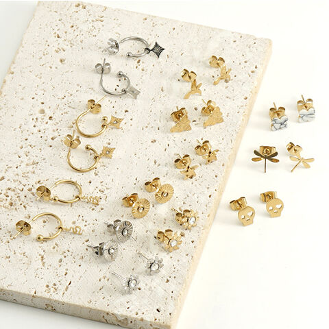 Boucles d'oreilles en acier inoxydable en gros avec faible MOQ, boucles d'oreilles à clous personnalisées et tendance plaquées or 18 carats pour femmes, personnalisation OEM/ODM