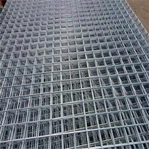 Tela de Arame Soldada Galvanizada / Aço Inoxidável / Aço Carbono / Tela Hexagonal de 2.0mm para Treliça de Trilho, Postes de Cerca, Prevenção de Animais