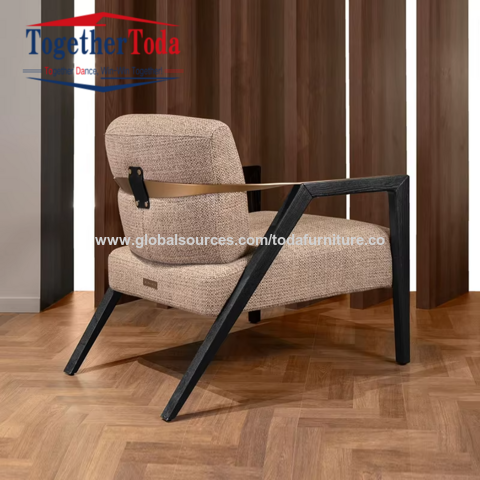 Sofás e cadeiras de madeira maciça com design de luxo moderno e simples, com braços de metal, para hotéis e clubes