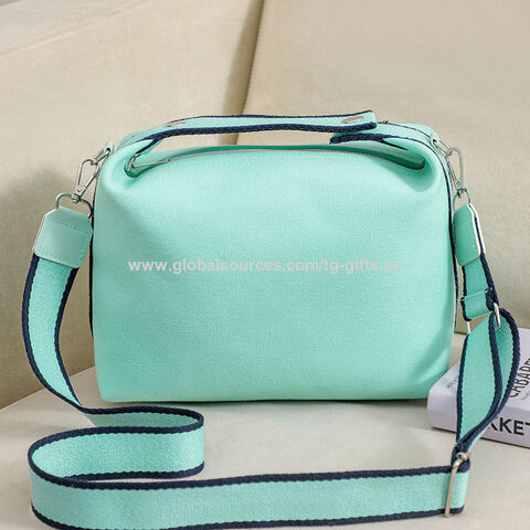 Nouveau sac cosmétique rectangulaire en toile 2025, grande capacité, sac de rangement à main, trousse de toilette de voyage portable