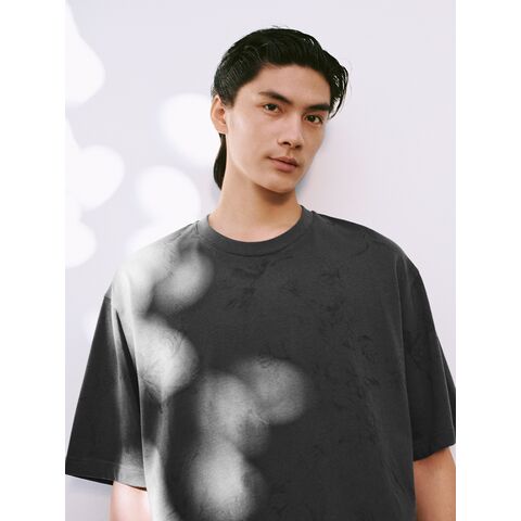 Camisetas masculinas de algodão de manga curta de alta qualidade, personalizadas por atacado, com estampas texturizadas.