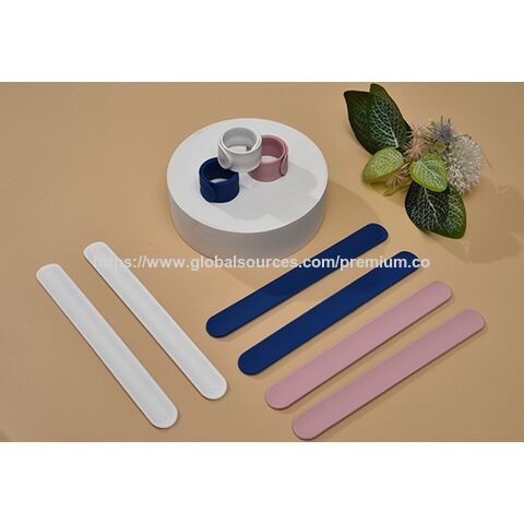 Bracelets à claquer en PVC avec logo personnalisé en gros
