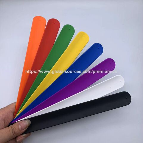 Bracelets à claquer en PVC avec logo personnalisé en gros