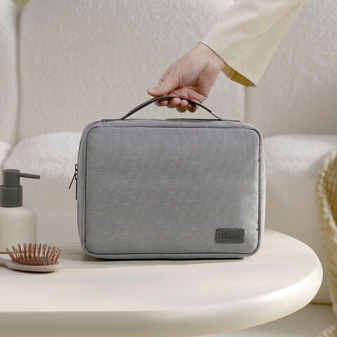Organisateurs de Voyage Triple Épaisseur, Fabriqués en Tissu Nylon - Solutions de Rangement pour Voyages d'Affaires