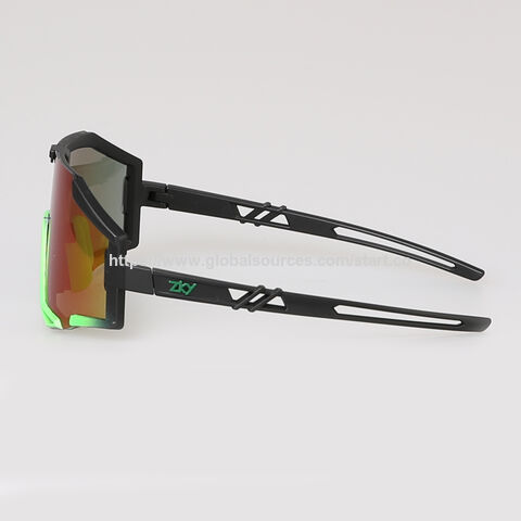 Neue Sport-Sonnenbrille, Kunststoffrahmen, UV 400 Schutz, OEM-Bestellungen willkommen, CE-, FDA-geprüft.