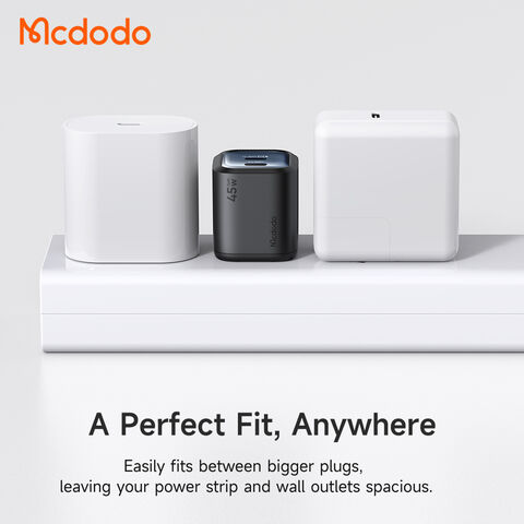 Mcdodo 102 45W Dual USB-C GaN Schnellladegerät mit US-Stecker, Ultra Slim & Portable, FCC-zertifiziert für MacBook, iPhone, Samsung