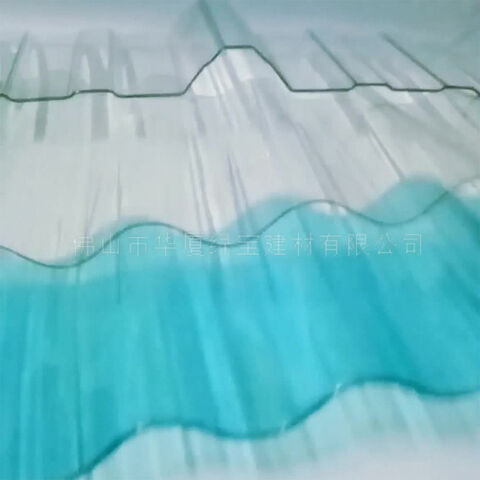Panneau ondulé en PC, Tuile transparente en polycarbonate pour éclairage, Abri de stationnement, Matériaux de construction d'ingénierie