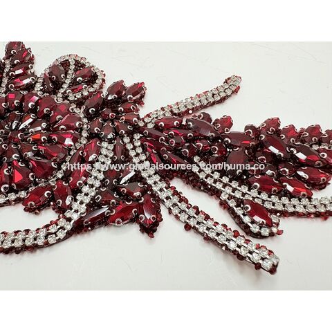 Elegantes joyas de cristal rojo + parches de diamantes hechos a mano para vestidos de novia y de noche DIY. Tamaño y color personalizados.