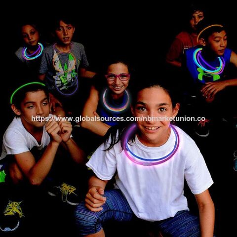 100 Pack Glow In The Dark Luminous Sticks Party Play Fun DIY Bracelets Necklaces For Kids Adults